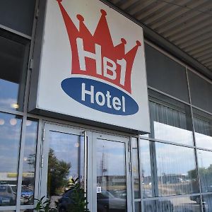 HB1 Budget Hotel - contactless check in